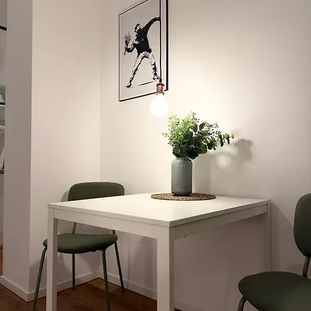 Saniertes Fuer Paare Und Geschaeftsreisende In Roellinghausen Apartment Recklinghausen