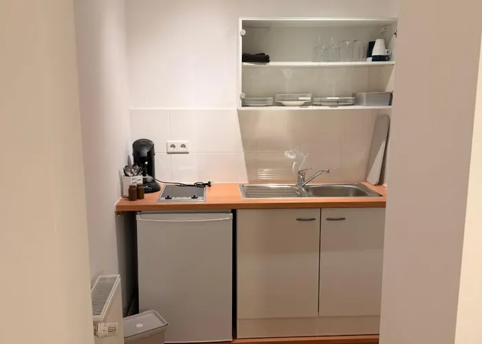 Saniertes Fuer Paare Und Geschaeftsreisende In Roellinghausen